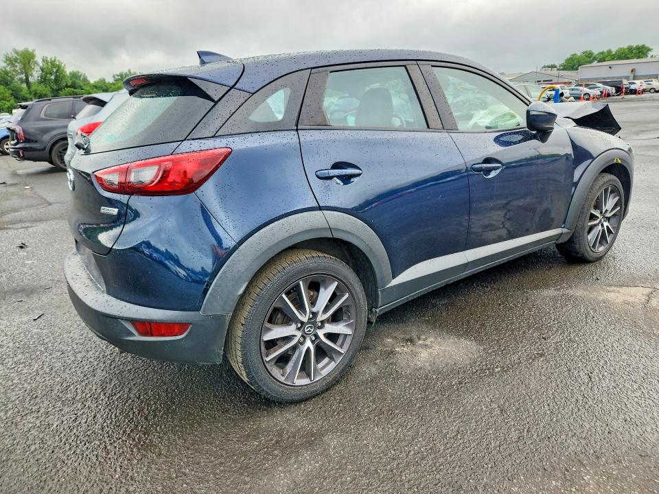 Продажа на аукционе авто 2018 Mazda Cx-3, vin: JM1DKFC7XJ0331256, номер лота: 58246856