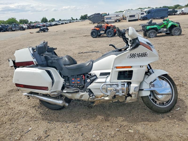 58616466 :رقم المزاد ، 1HFSC2242SA700326 vin ، 1995 Honda Gl1500 مزاد بيع