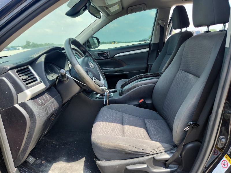 59056766 :رقم المزاد ، 5TDBZRFH5JS845750 vin ، 2018 Toyota Highlander مزاد بيع