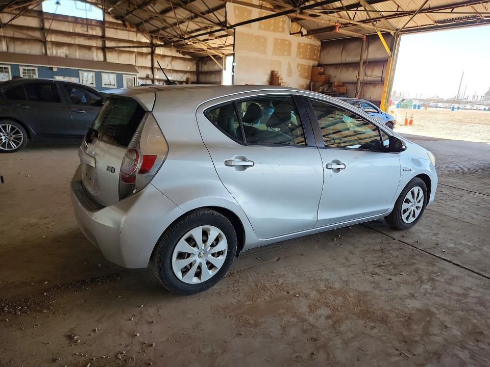56348656 :رقم المزاد ، JTDKDTB33C1509343 vin ، 2012 Toyota Prius C مزاد بيع