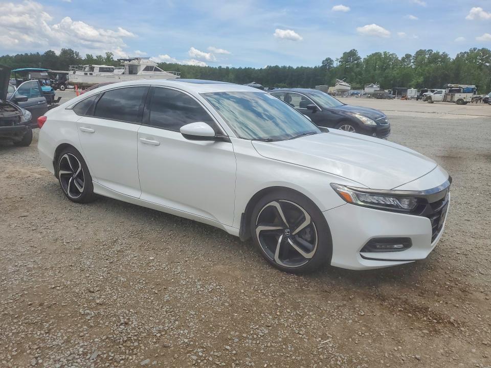 Продажа на аукционе авто 2019 Honda Accord, vin: 1HGCV1F33KA156571, номер лота: 57233576