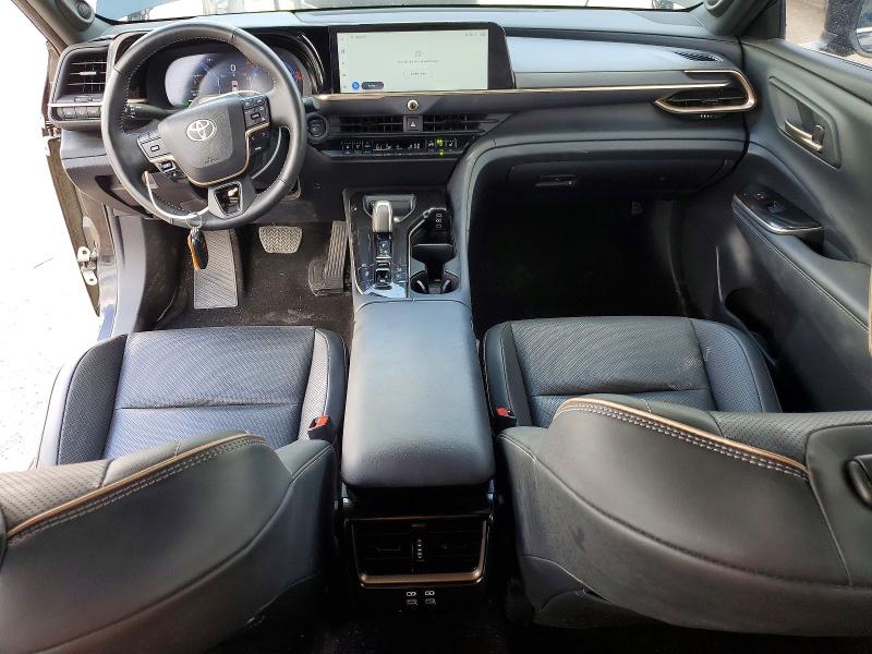 53428906 :رقم المزاد ، JTDACAAJ7S3001270 vin ، 2025 Toyota Crown Signia مزاد بيع