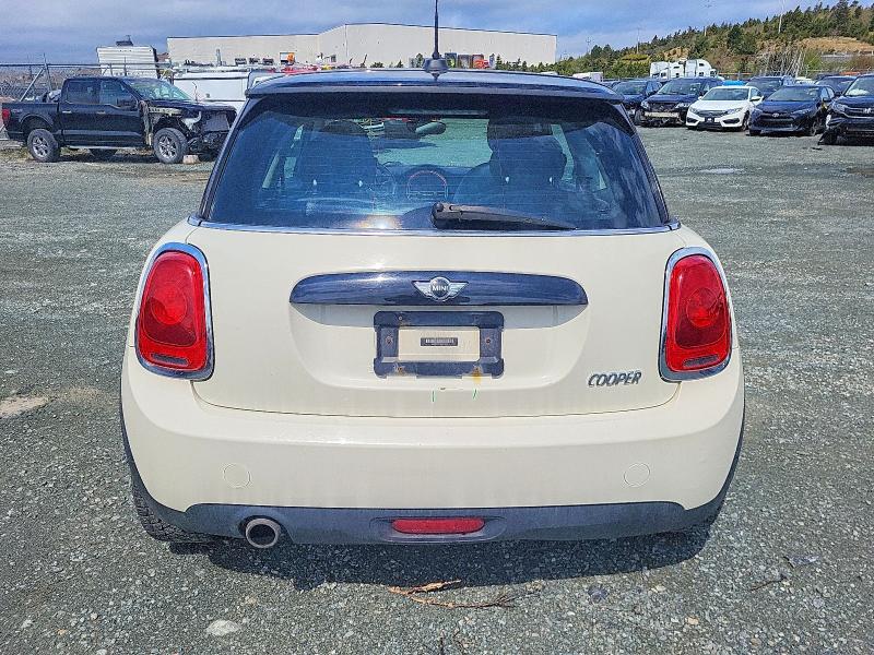 56026336 :رقم المزاد ، WMWXP5C59G3B76049 vin ، 2016 Mini Cooper مزاد بيع