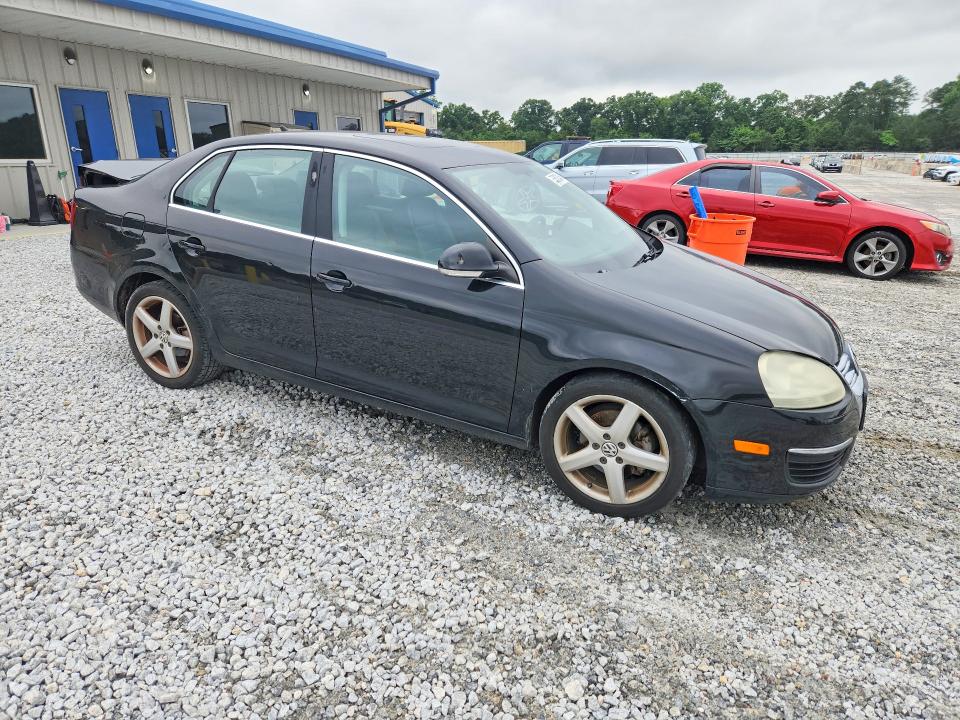 55607346 :رقم المزاد ، 3VWRM71K58M197015 vin ، 2008 Volkswagen Jetta مزاد بيع