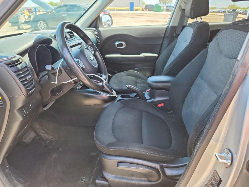 56191246 :رقم المزاد ، KNDJP3A58J7534447 vin ، 2018 Kia Soul مزاد بيع
