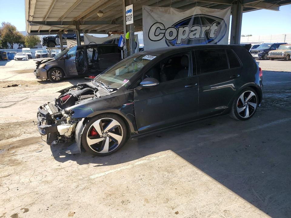 Продаж на аукціоні авто 2017 Volkswagen Gti, vin: 3VW4T7AU8HM016861, номер лоту: 57192036