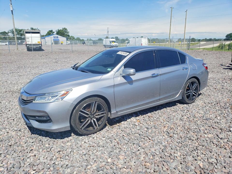 Auction sale of the 2017 Honda Accord, vin: 1HGCR3F97HA023115, lot number: 57424496