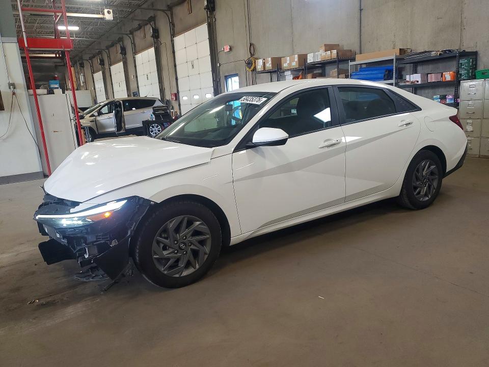 58435376 :رقم المزاد ، KMHLM4DG2RU643371 vin ، 2024 Hyundai Elantra مزاد بيع