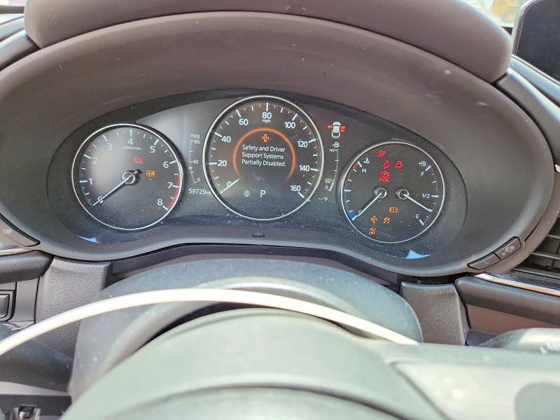 59318716 :رقم المزاد ، 3MVDMBCL8NM424892 vin ، 2022 Mazda Cx-30 مزاد بيع