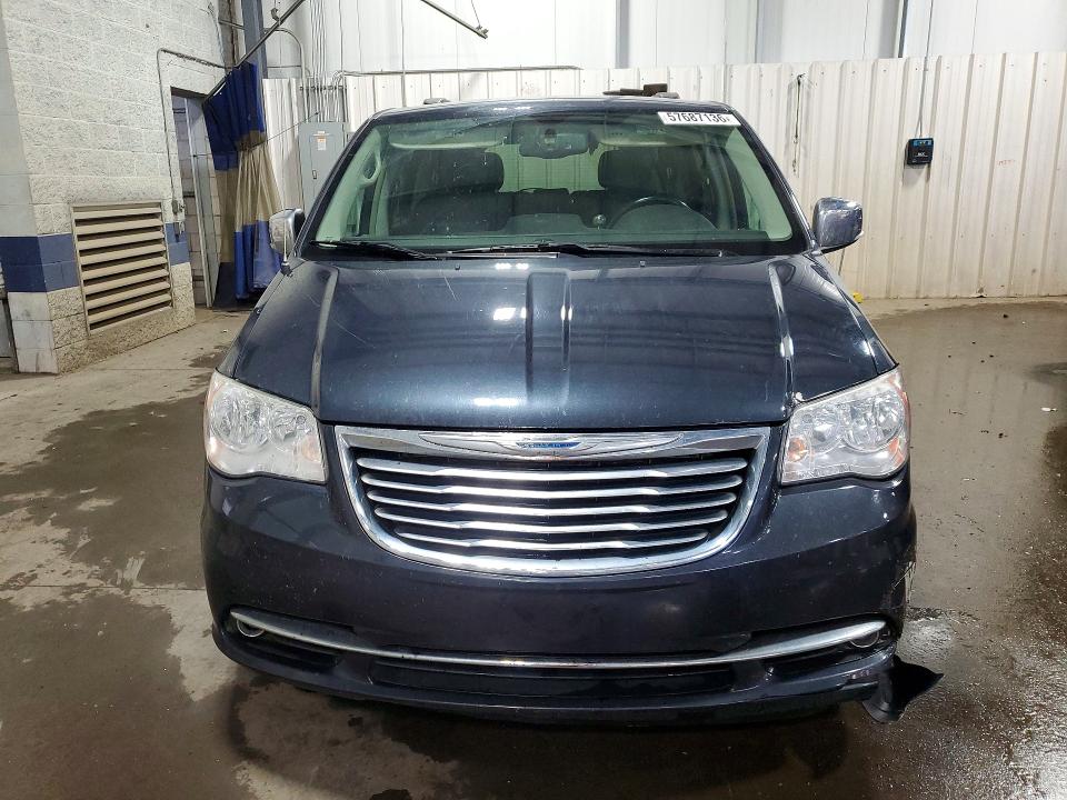 2014 Chrysler Town & Country მანქანა იყიდება აუქციონზე, vin: 2C4RC1CG0ER332742, აუქციონის ნომერი: 57687136