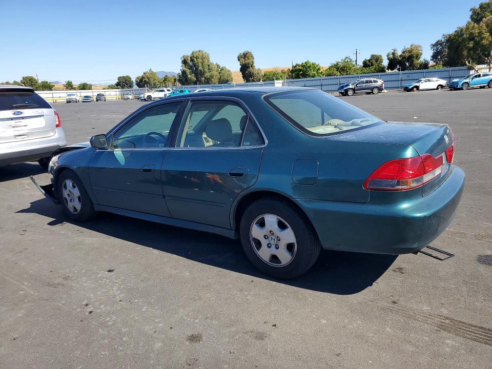 56514406 :رقم المزاد ، 1HGCG16532A074478 vin ، 2002 Honda Accord مزاد بيع