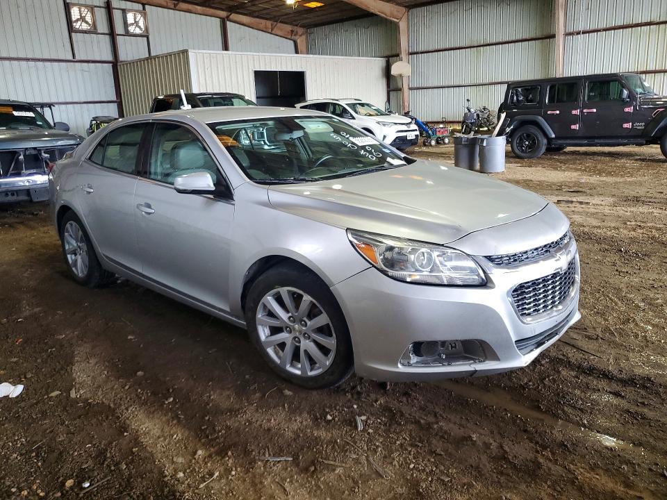 56282086 :رقم المزاد ، 1G11D5SL4FF120685 vin ، 2015 Chevrolet Malibu مزاد بيع