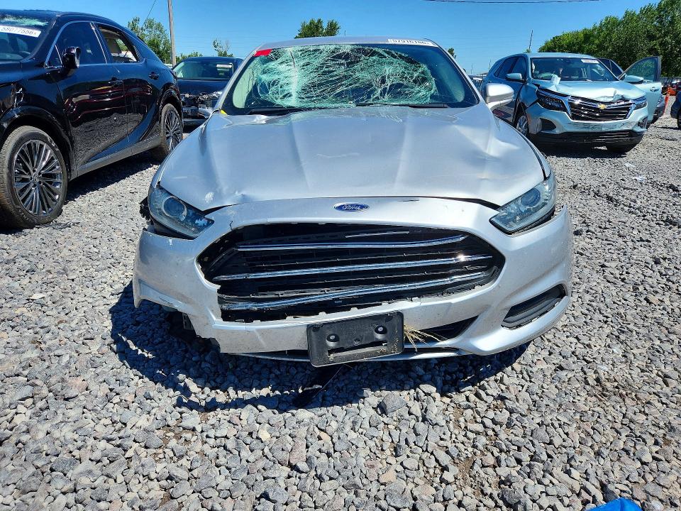 57916186 :رقم المزاد ، 3FA6P0H72GR356800 vin ، 2016 Ford Fusion مزاد بيع