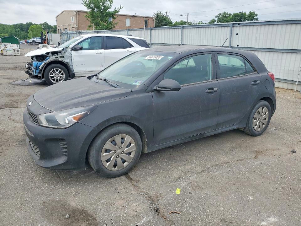 56873486 :رقم المزاد ، 3KPA25AB0JE091663 vin ، 2018 Kia Rio 5-door مزاد بيع