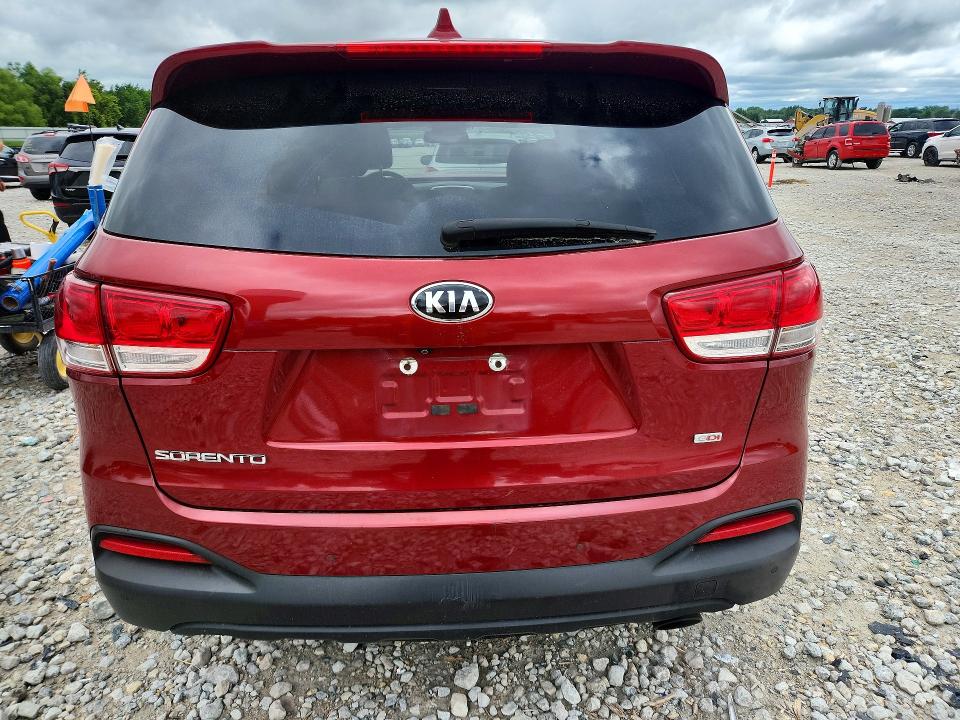 57536086 :رقم المزاد ، 5XYPGDA39HG243824 vin ، 2017 Kia Sorento مزاد بيع