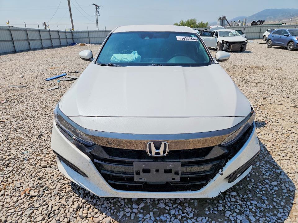 Продажа на аукционе авто 2019 Honda Accord, vin: 1HGCV1F38KA081639, номер лота: 58123886