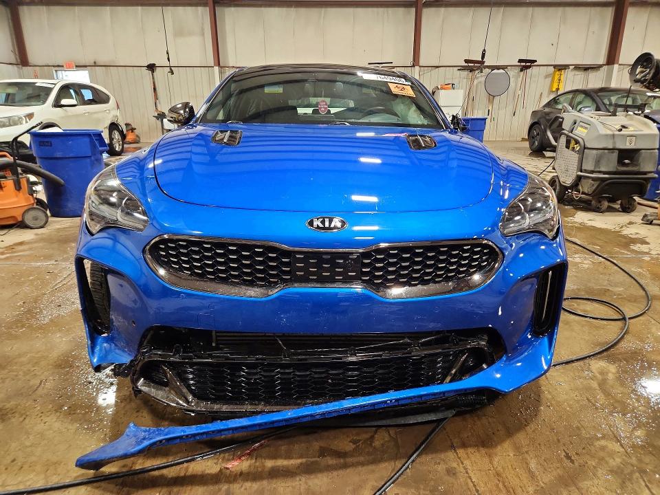 2021 Kia Stinger მანქანა იყიდება აუქციონზე, vin: KNAE55LC8M6094462, აუქციონის ნომერი: 57649406