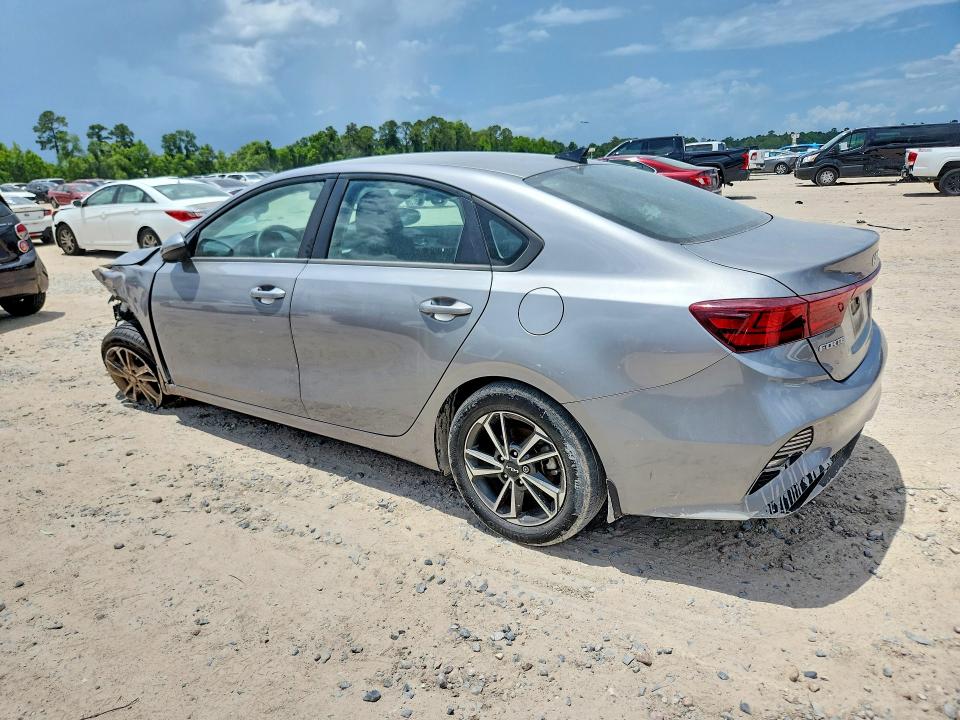 57085136 :رقم المزاد ، 3KPF24AD4PE549778 vin ، 2023 Kia Forte مزاد بيع