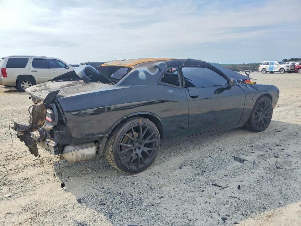 58761596 :رقم المزاد ، 2C3CDZAG5NH143678 vin ، 2022 Dodge Challenger مزاد بيع