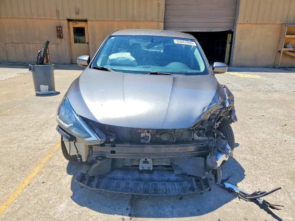 2017 Nissan Sentra მანქანა იყიდება აუქციონზე, vin: 3N1AB7AP9HY393777, აუქციონის ნომერი: 55847086