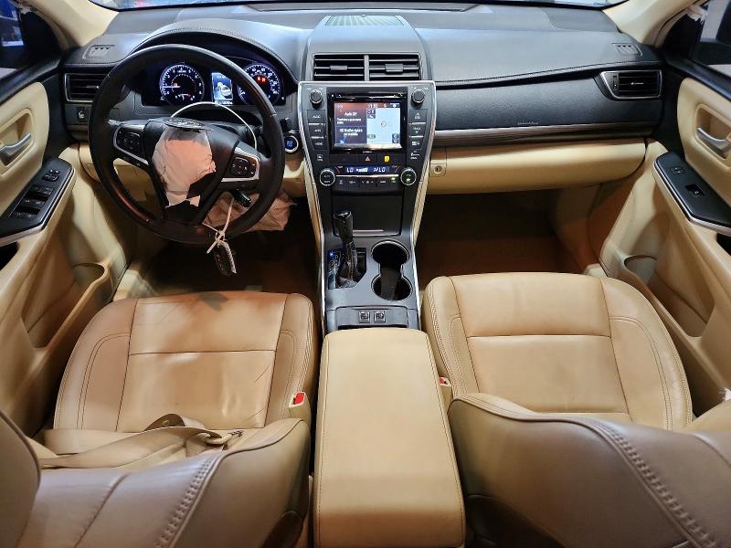 69353195 :رقم المزاد ، 4T1BF1FK3HU672785 vin ، 2017 Toyota Camry مزاد بيع