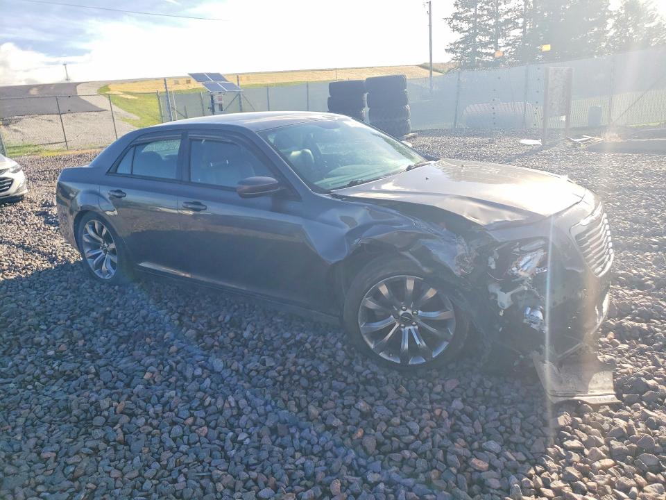 Продаж на аукціоні авто 2014 Chrysler 300, vin: 2C3CCABG2EH343467, номер лоту: 56777386
