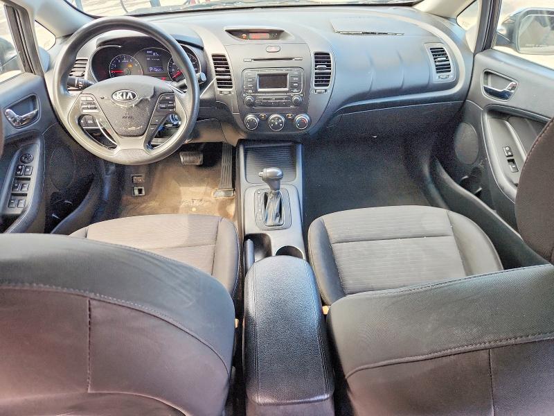 2015 Kia Forte მანქანა იყიდება აუქციონზე, vin: KNAFX4A6XF5323853, აუქციონის ნომერი: 57765566