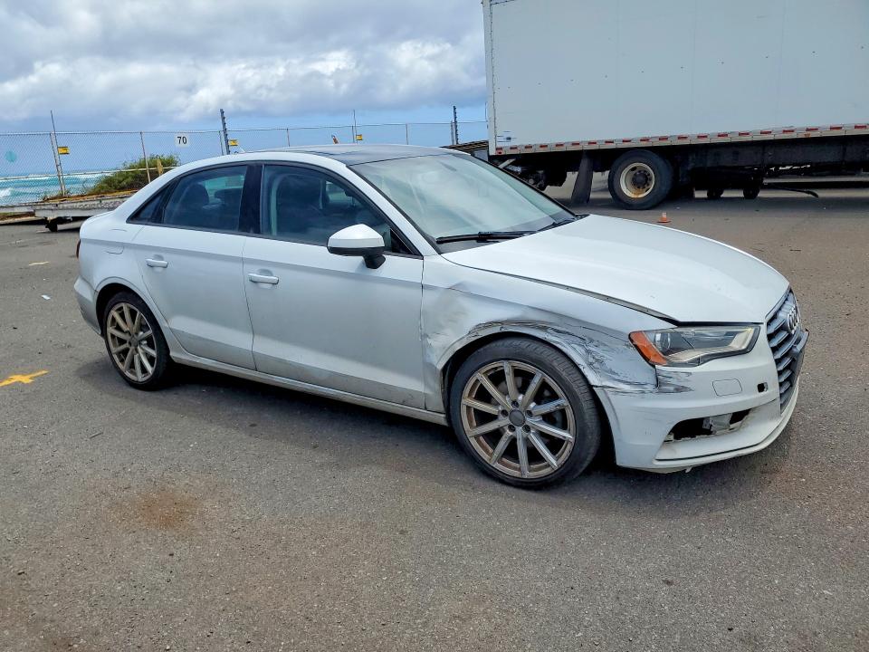 2015 Audi A3 მანქანა იყიდება აუქციონზე, vin: WAUACGFF4F1106404, აუქციონის ნომერი: 56371406