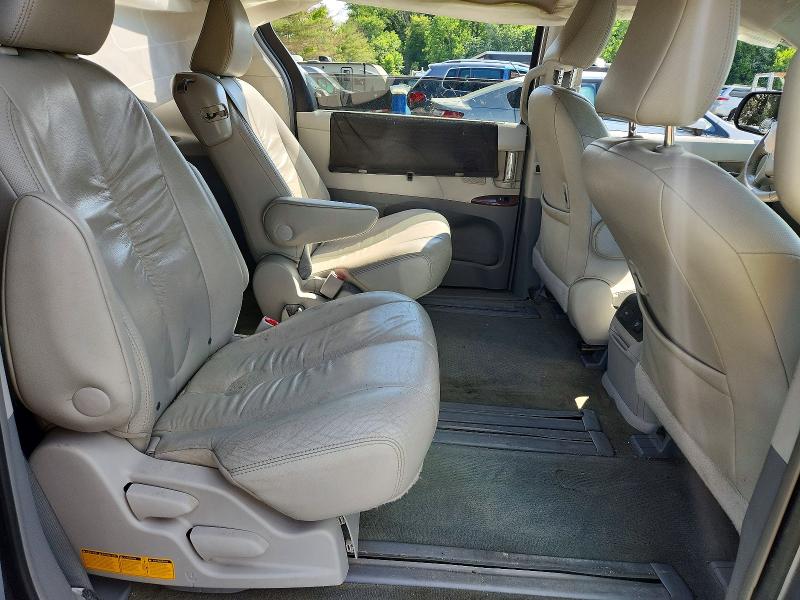 54890996 :رقم المزاد ، 5TDYK3DC8CS190862 vin ، 2012 Toyota Sienna مزاد بيع