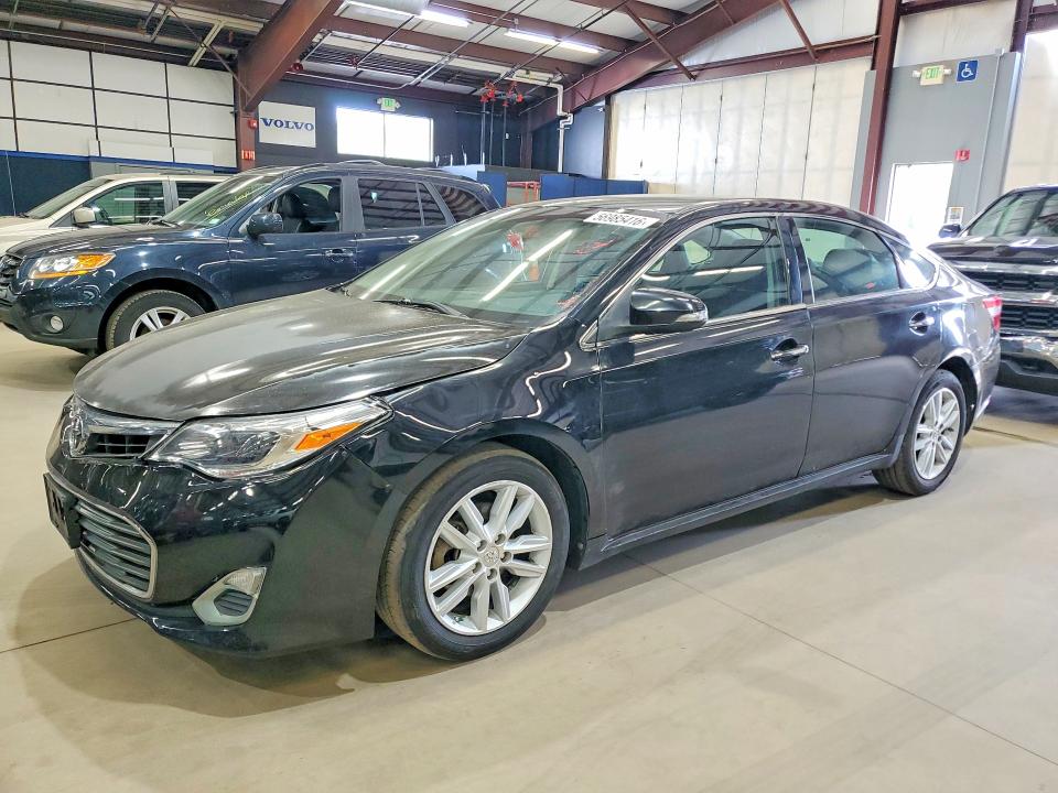 56985416 :رقم المزاد ، 4T1BK1EB5FU165865 vin ، 2015 Toyota Avalon مزاد بيع