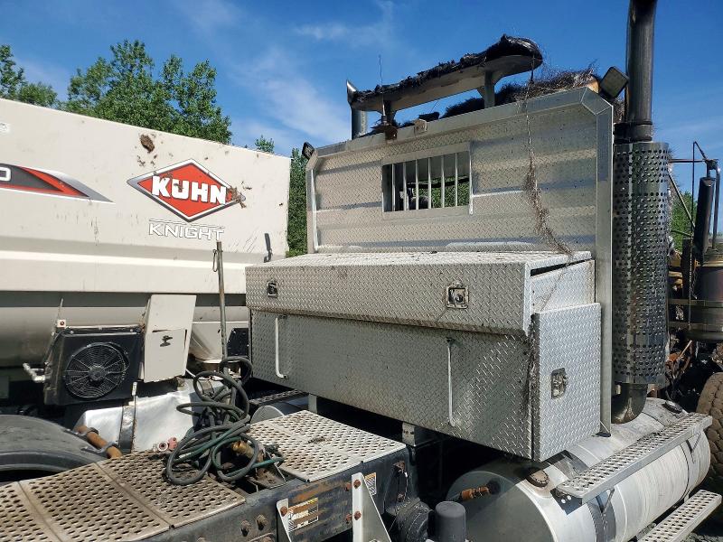 2007 Kenworth T800 მანქანა იყიდება აუქციონზე, vin: 1XKDPBEX67R174244, აუქციონის ნომერი: 51804476