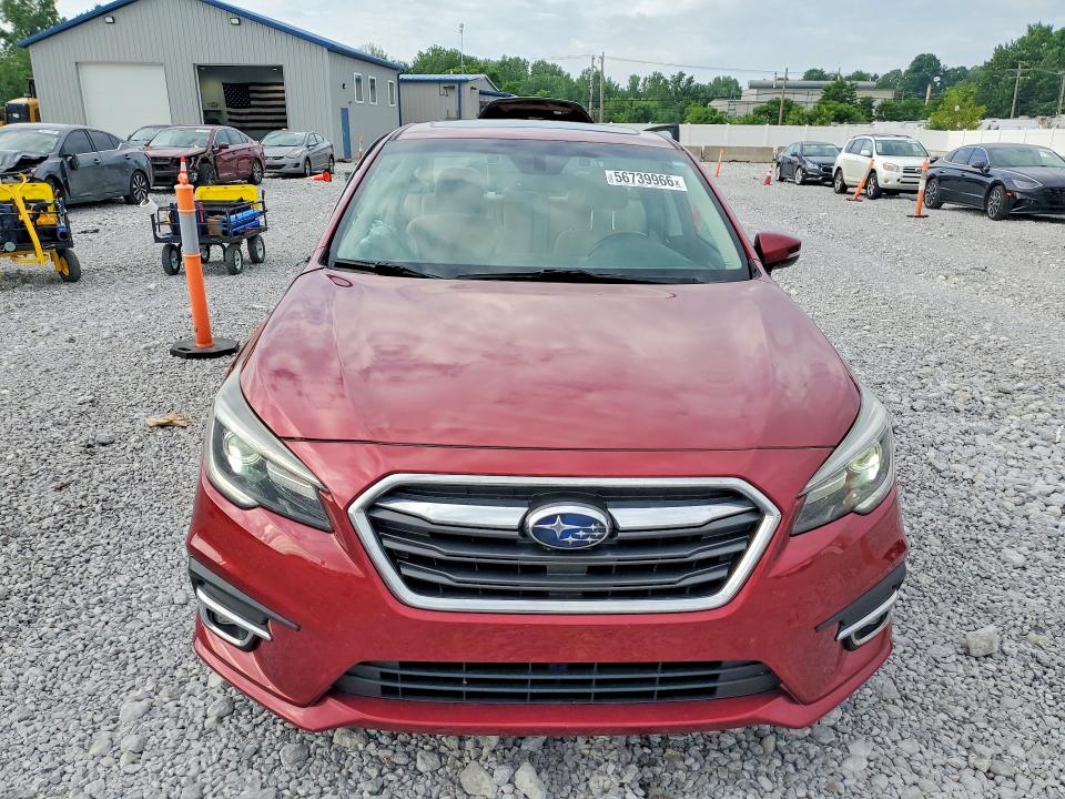56739966 :رقم المزاد ، 4S3BNAN62J3027374 vin ، 2018 Subaru Legacy مزاد بيع