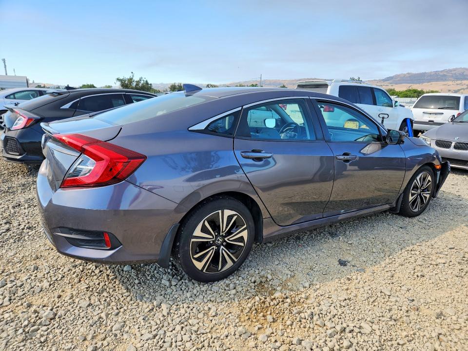 Aukcja sprzedaży 2017 Honda Civic, vin: 2HGFC1F36HH633376, numer aukcji: 57354656