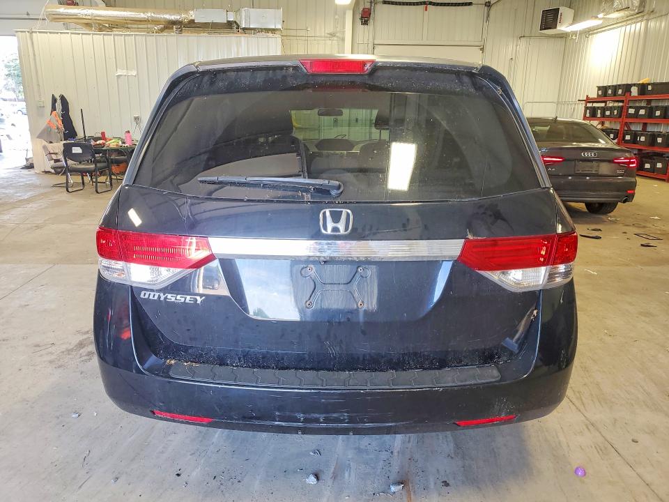 55330826 :رقم المزاد ، 5FNRL5H49FB033835 vin ، 2015 Honda Odyssey مزاد بيع