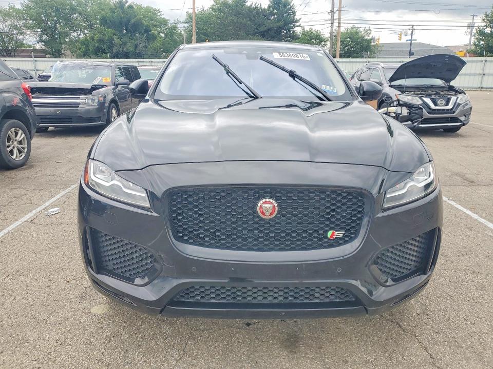 58380816 :رقم المزاد ، SADCM2BV2HA074195 vin ، 2017 Jaguar F-pace مزاد بيع