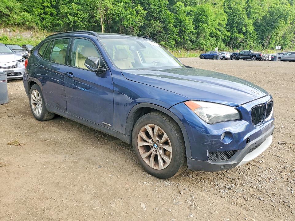 57146136 :رقم المزاد ، WBAVL1C57DVR90256 vin ، 2013 Bmw X1 مزاد بيع