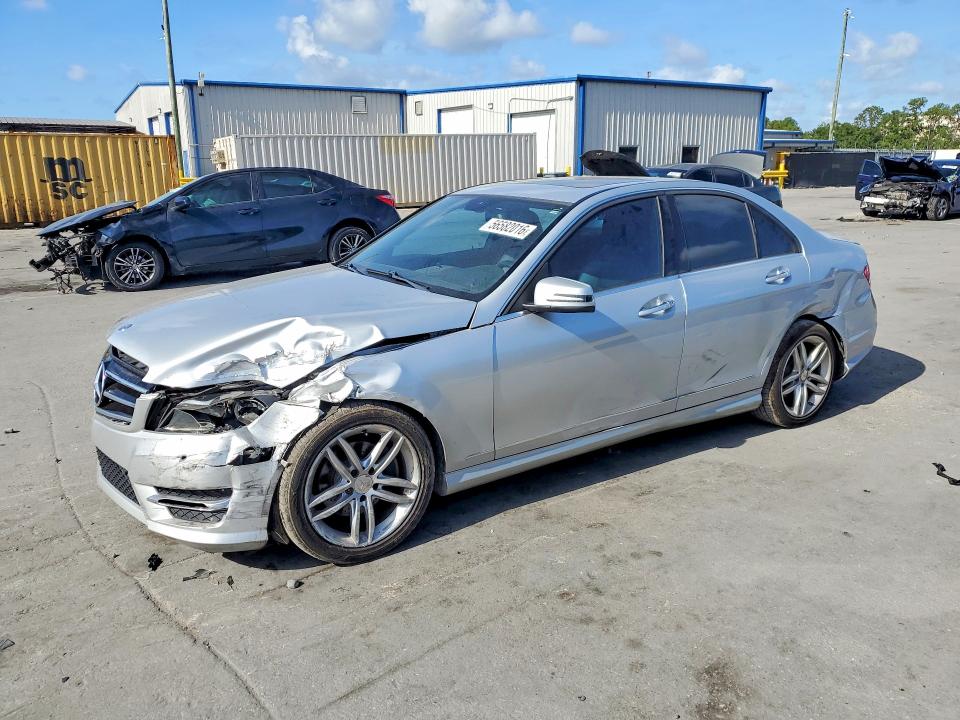 Aukcja sprzedaży 2014 Mercedes-benz C, vin: WDDGF4HB2ER304630, numer aukcji: 56582016