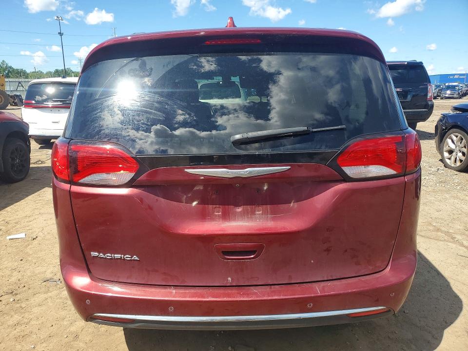 Продаж на аукціоні авто 2018 Chrysler Pacifica, vin: 2C4RC1EG2JR103048, номер лоту: 58136136