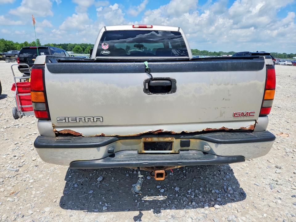 58529776 :رقم المزاد ، 1GTGK13U26F142076 vin ، 2006 Gmc Sierra مزاد بيع