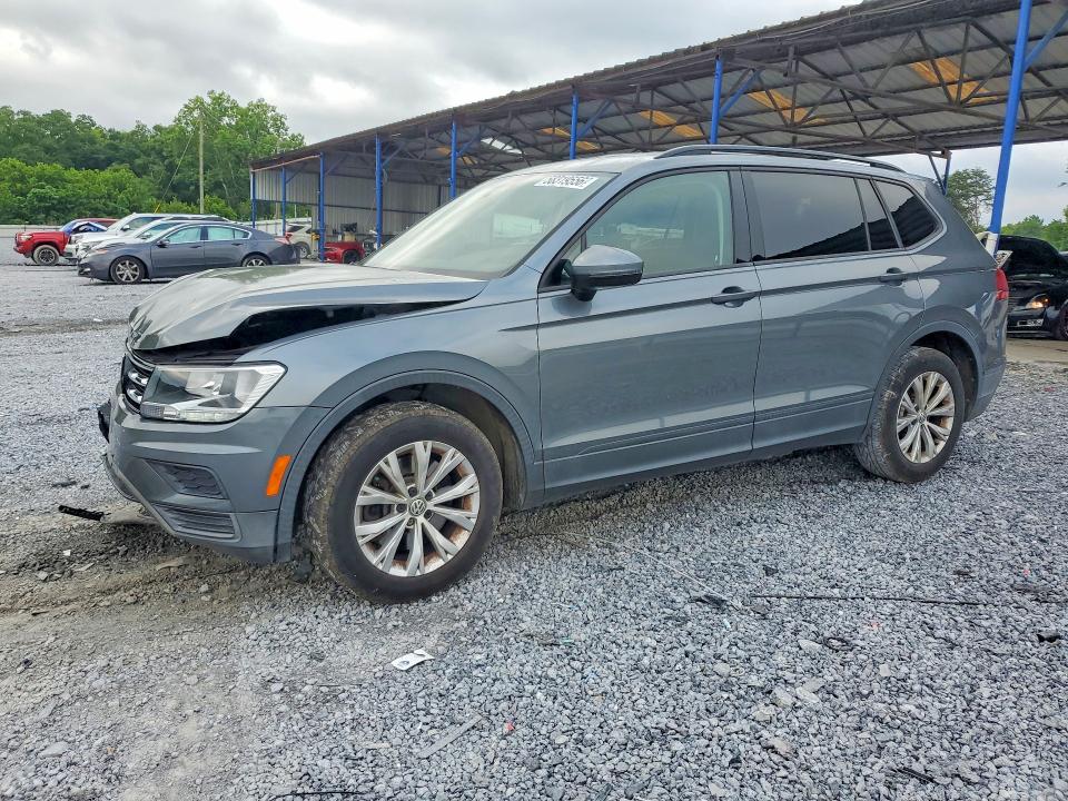 58319556 :رقم المزاد ، 3VV1B7AX9JM079476 vin ، 2018 Volkswagen Tiguan مزاد بيع