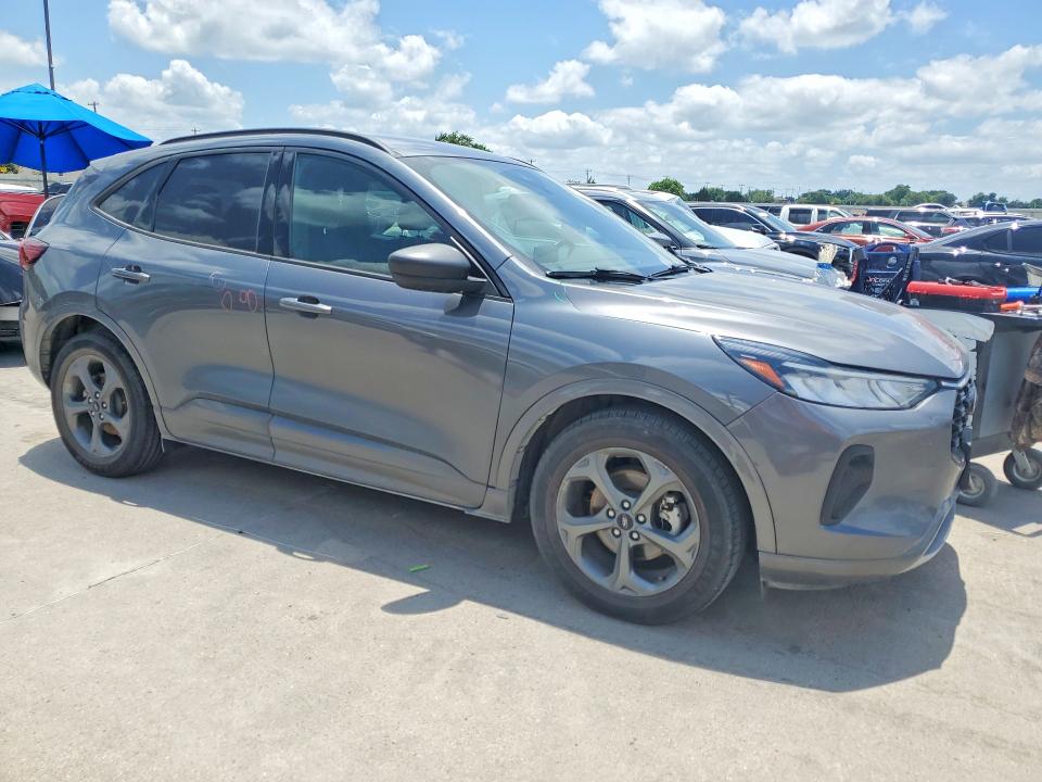 Продаж на аукціоні авто 2023 Ford Escape, vin: 1FMCU0MN7PUA27993, номер лоту: 57745126