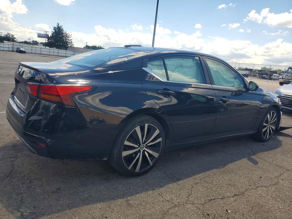 2022 Nissan Altima მანქანა იყიდება აუქციონზე, vin: 1N4BL4CV8NN320892, აუქციონის ნომერი: 58479716