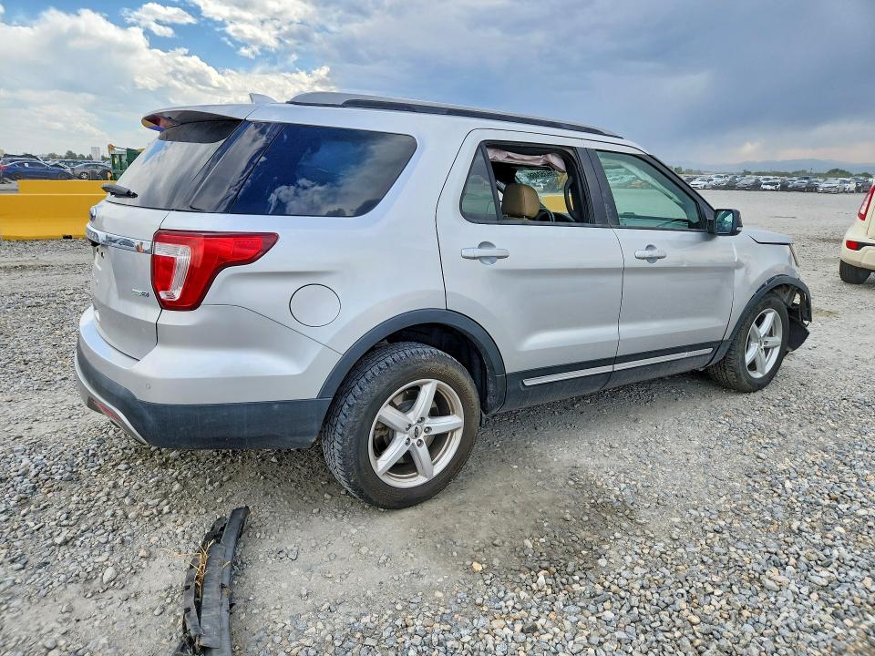 2017 Ford Explorer მანქანა იყიდება აუქციონზე, vin: 1FM5K8DH3HGD88337, აუქციონის ნომერი: 59352466