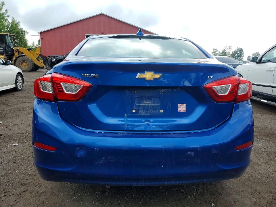 Продажа на аукционе авто 2018 Chevrolet Cruze, vin: 1G1BE5SM9J7221704, номер лота: 58903526
