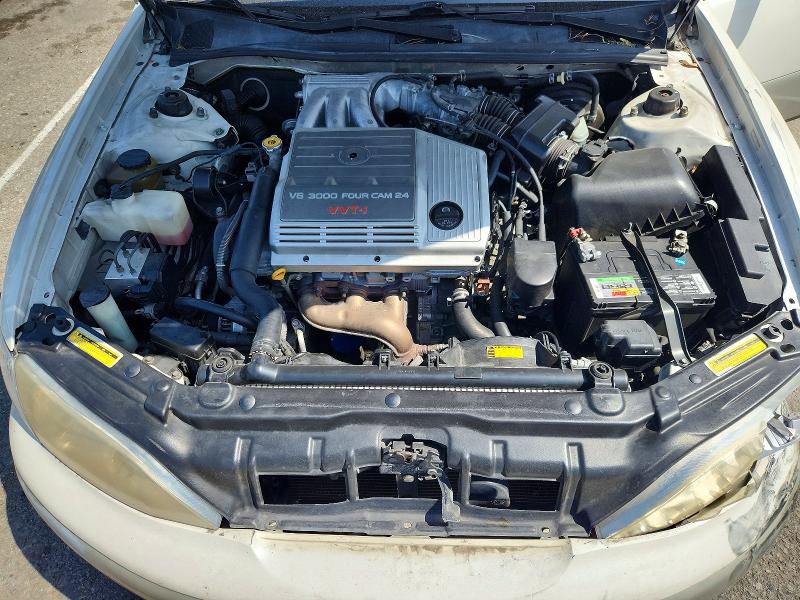 2000 Lexus Es მანქანა იყიდება აუქციონზე, vin: JT8BF28G1Y0242231, აუქციონის ნომერი: 55768726