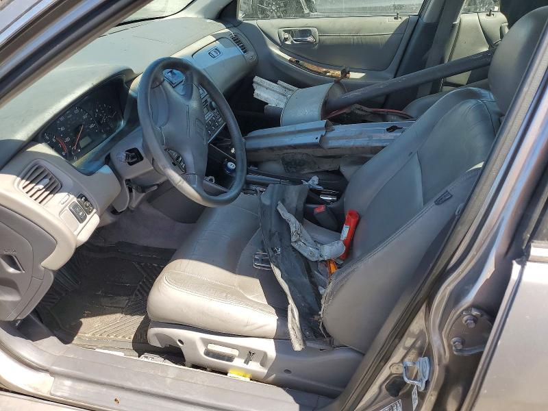 56331486 :رقم المزاد ، JHMCG6685YC005437 vin ، 2000 Honda Accord مزاد بيع