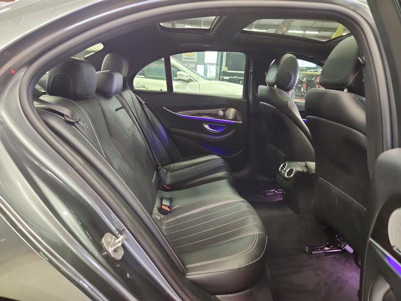 56952696 :رقم المزاد ، WDDZF4KB9HA030976 vin ، 2017 Mercedes-benz E مزاد بيع