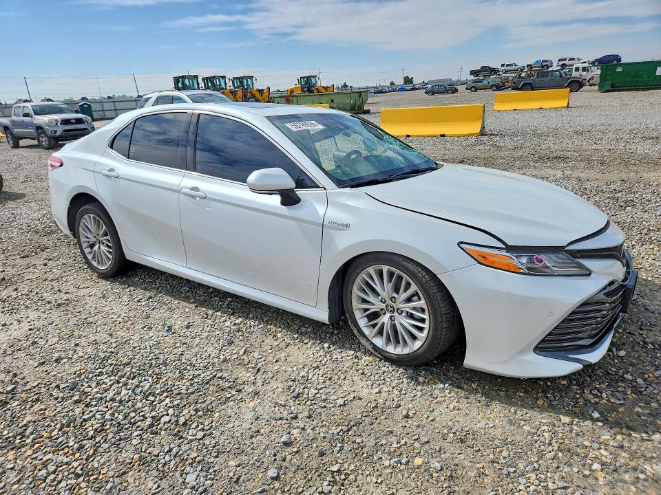 56799596 :رقم المزاد ، 4T1F31AK8LU016897 vin ، 2020 Toyota Camry مزاد بيع