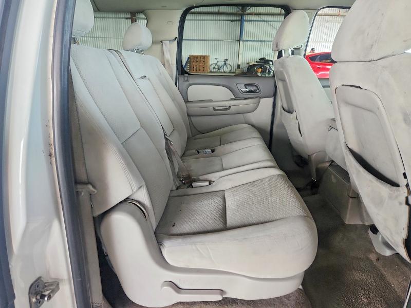 57922276 :رقم المزاد ، 3GNFC16028G302838 vin ، 2008 Chevrolet Suburban مزاد بيع