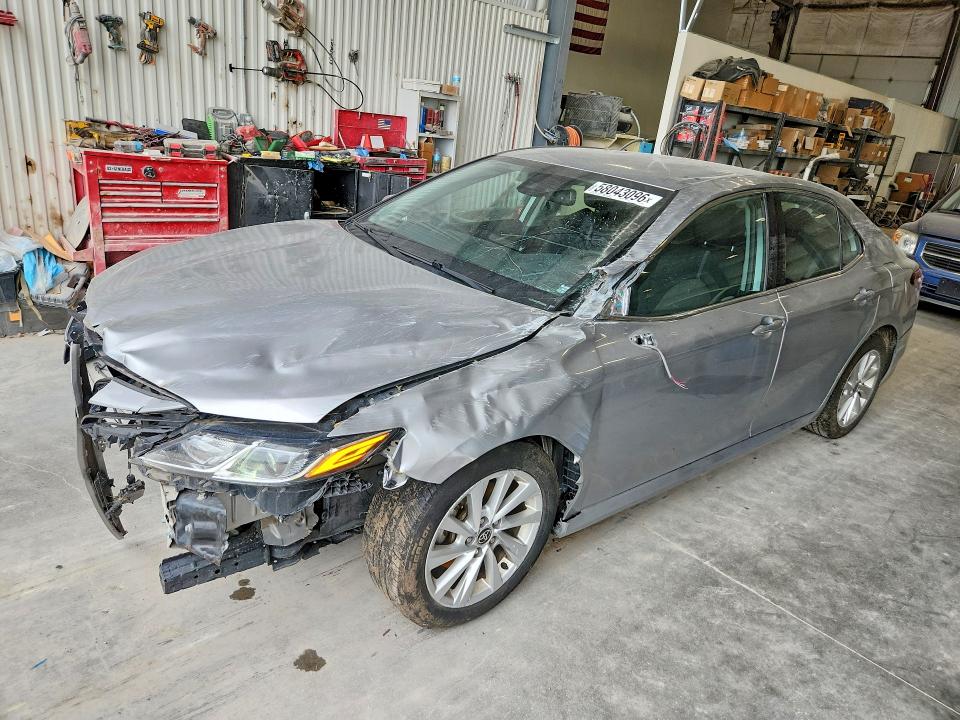 Продажа на аукционе авто 2023 Toyota Camry, vin: 4T1R11AK6PU782037, номер лота: 58043096